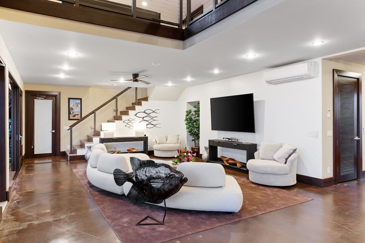 Home in Wailea · ★5.0 · 4 bedrooms · 5 beds · 3.5 baths - Photo 4