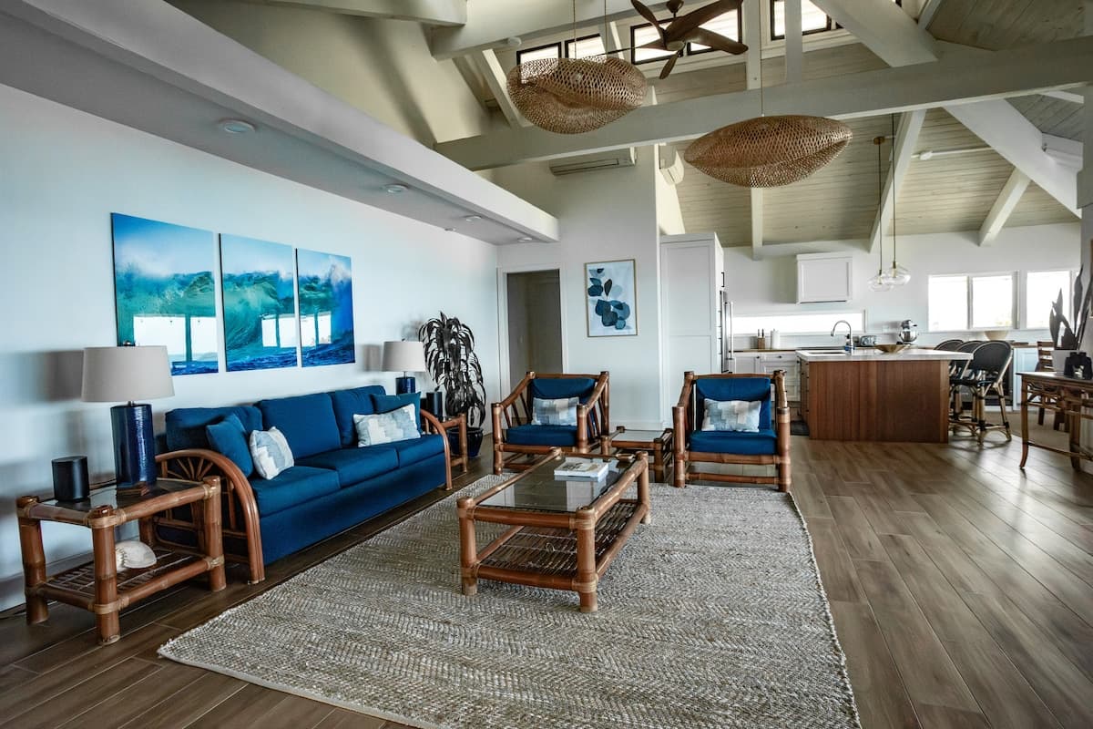 Home in Kailua-Kona · ★4.93 · 3 bedrooms · 6 beds · 3 baths - Photo 5