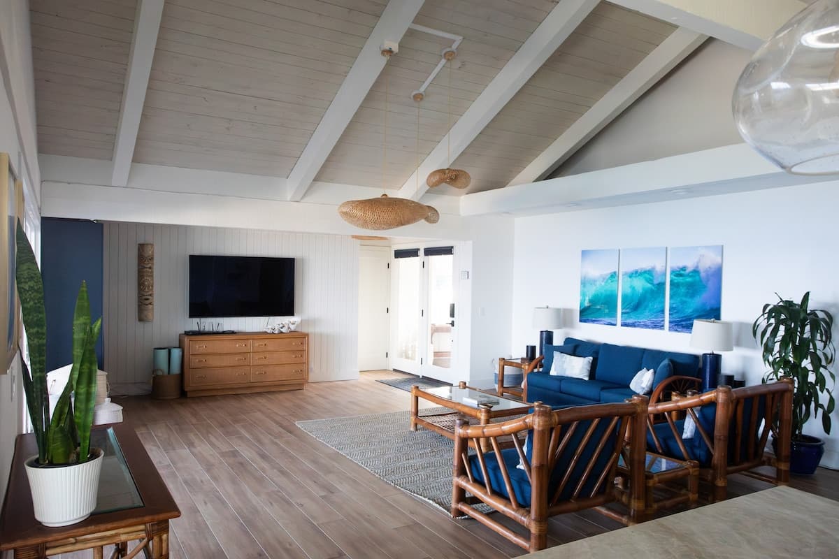 Home in Kailua-Kona · ★4.93 · 3 bedrooms · 6 beds · 3 baths - Photo 4