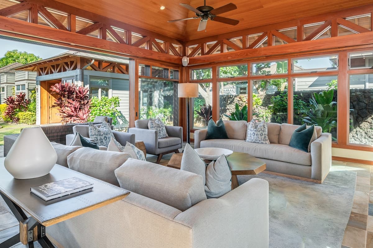 Home in Waimea · ★4.95 · 3 bedrooms · 4 beds · 3.5 baths - Photo 1