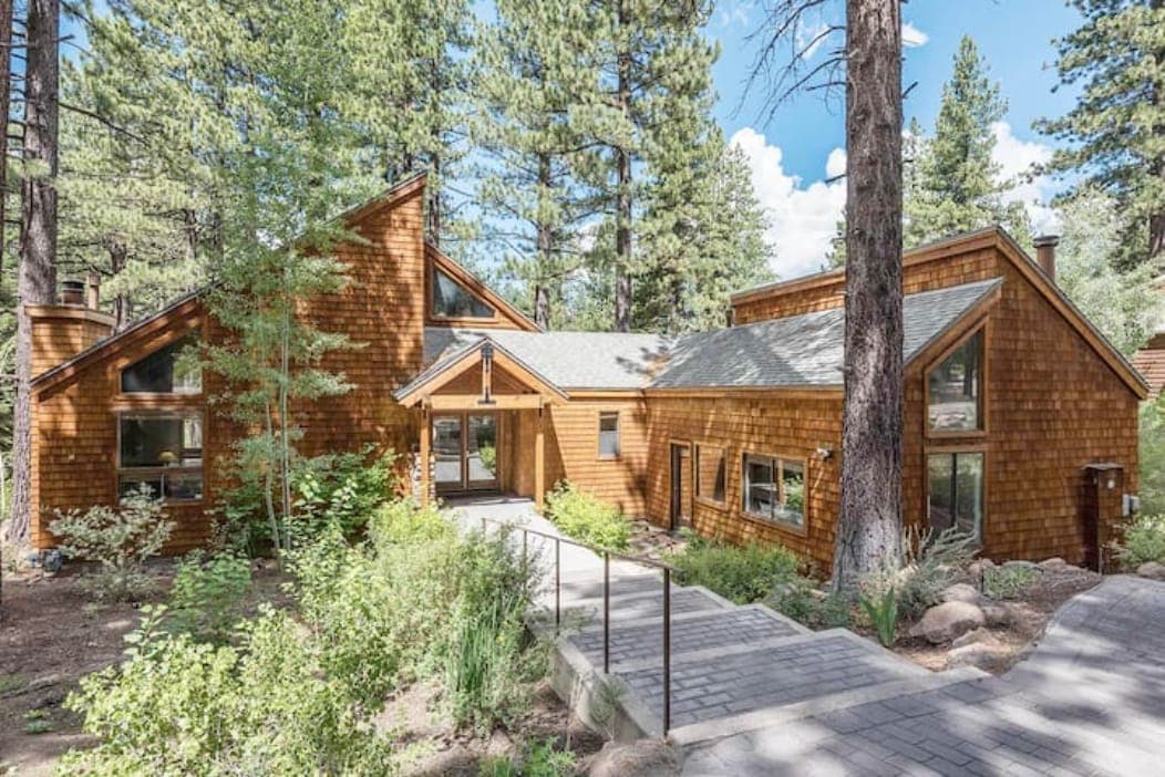 Northstar Golf Course Home w/Hot Tub & Shuttle - Photo 5