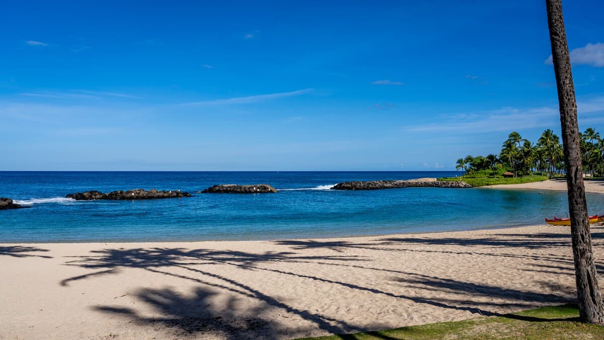 Condo in Kapolei · ★4.94 · 2 bedrooms · 5 beds · 2 private baths - Photo 5