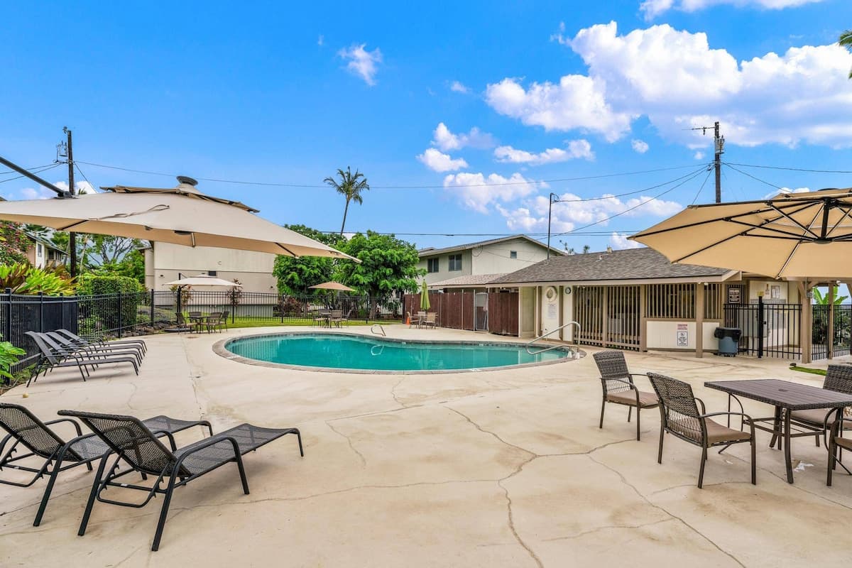 Condo in Kailua-Kona · ★4.77 · 1 bedroom · 1 bed · 1 shared bath - Photo 5