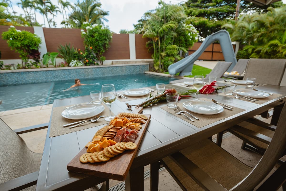 Home in Lahaina · ★4.97 · 4 bedrooms · 7 beds · 3 private baths - Photo 2
