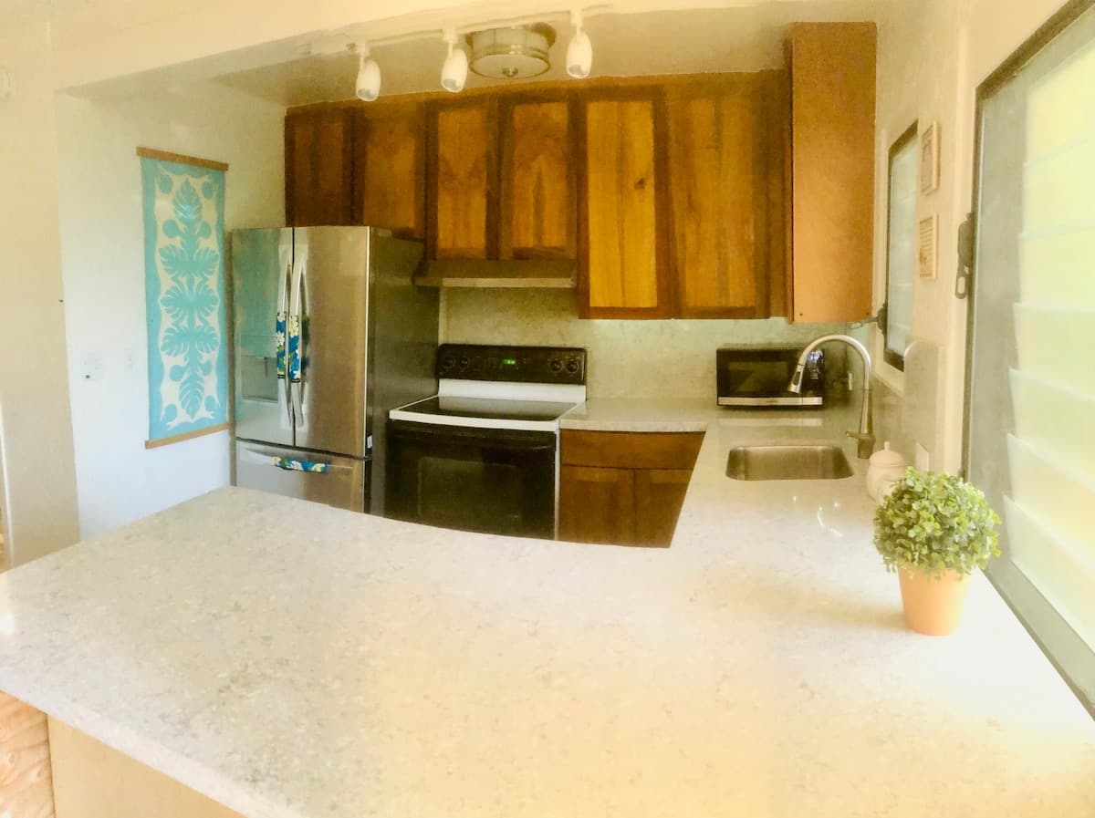 Condo in Koloa · ★4.86 · 1 bedroom · 1 bed · 1 bath - Photo 5