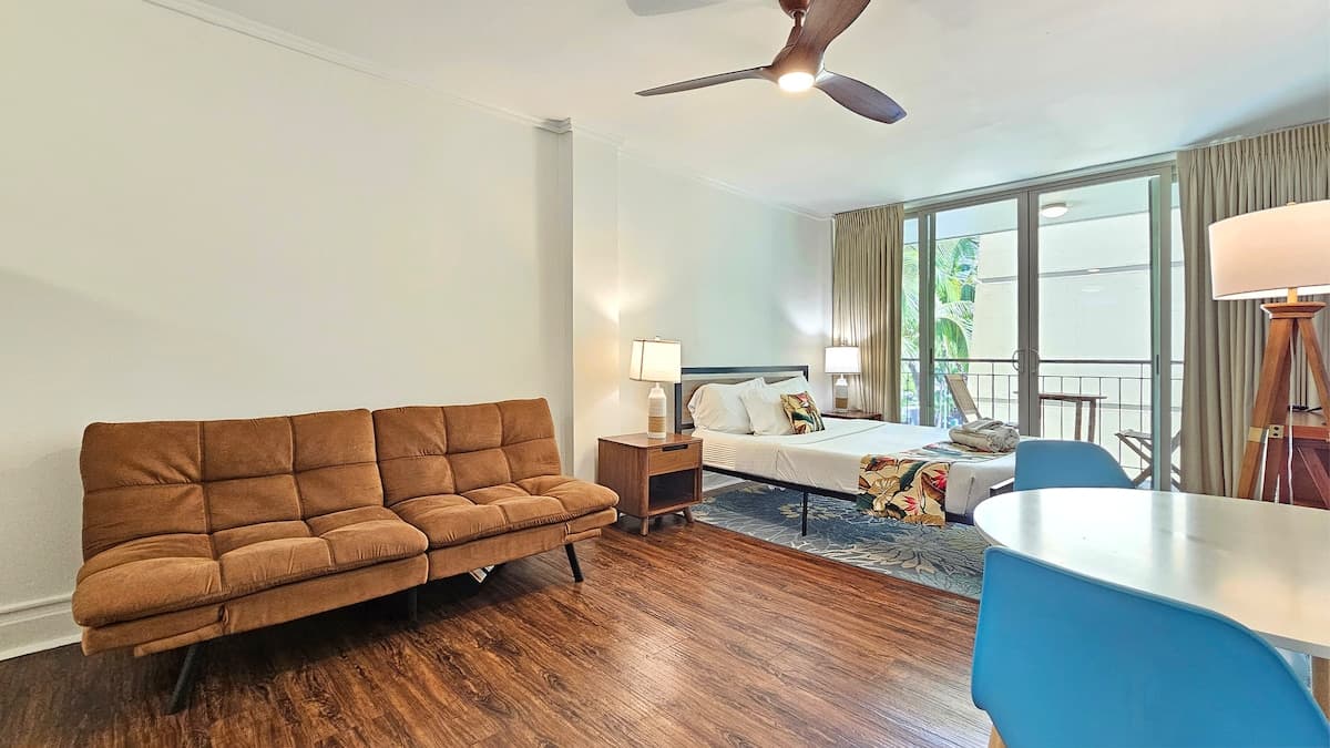 2413 401 Central Waikiki Living for Remote Workers - Photo 1