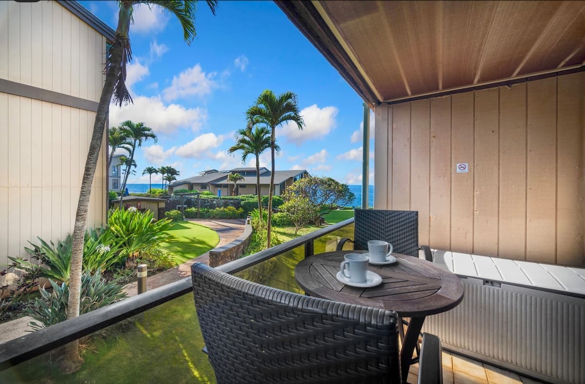 Condo in Koloa · ★4.85 · 2 bedrooms · 4 beds · 2 private baths - Photo 1