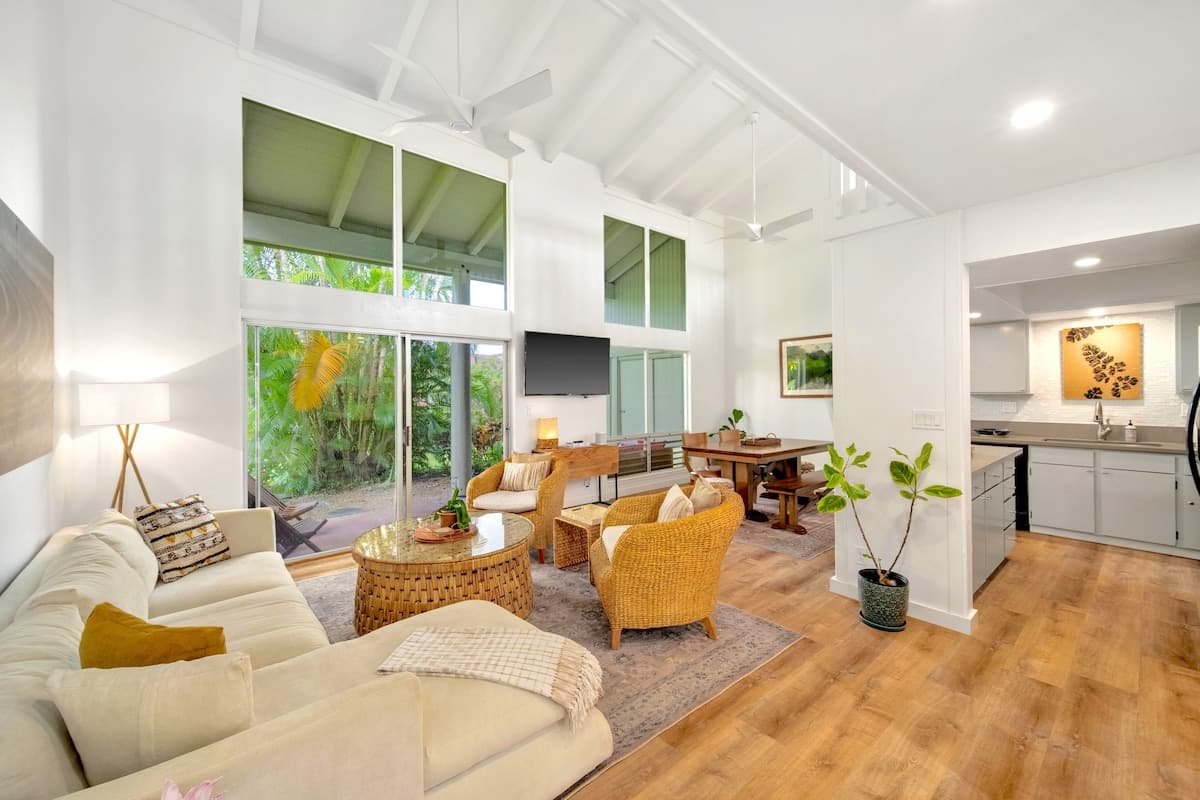 Condo in Princeville · ★4.89 · 2 bedrooms · 2 beds · 2 baths - Photo 4