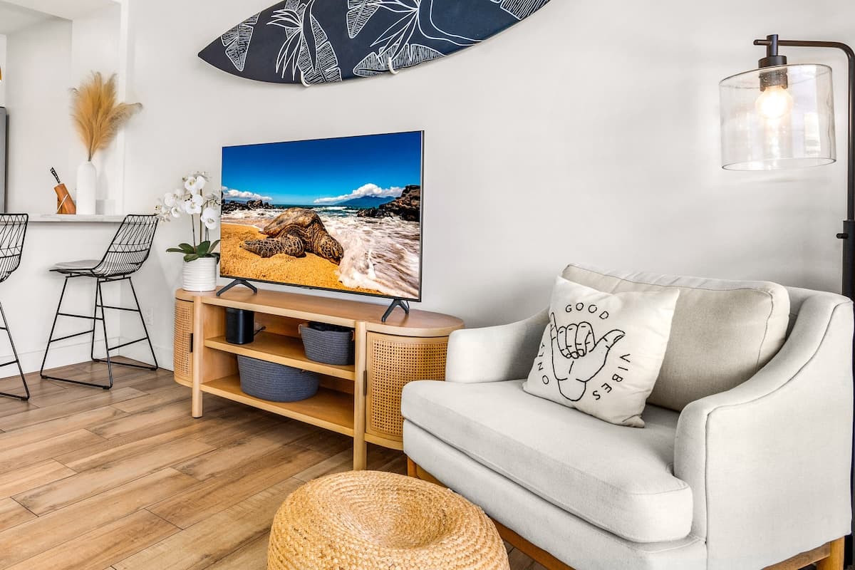 Condo in Kihei · ★4.94 · 1 bedroom · 2 beds · 1 bath - Photo 3