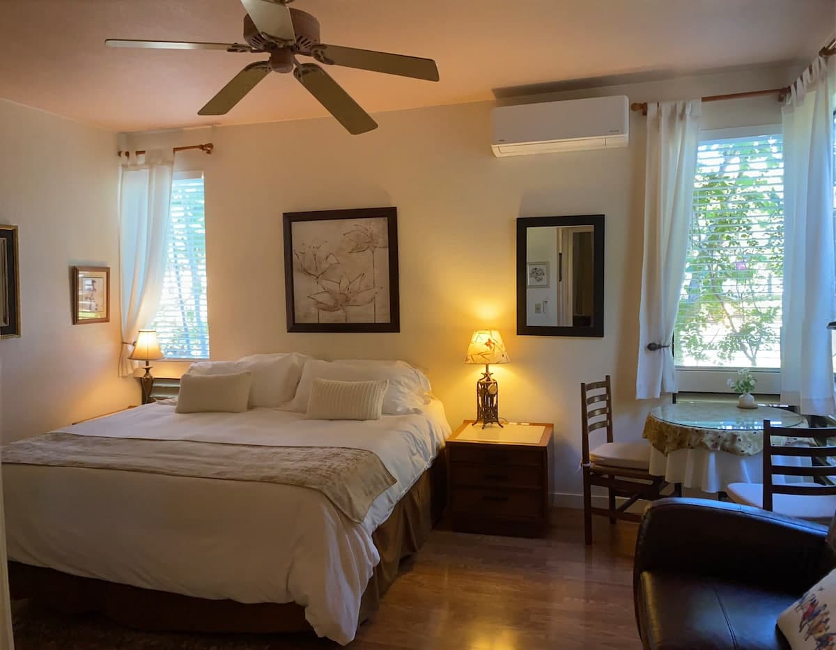 Condo in Wailea · ★4.96 · 1 bedroom · 1 bed · 1 bath - Photo 1