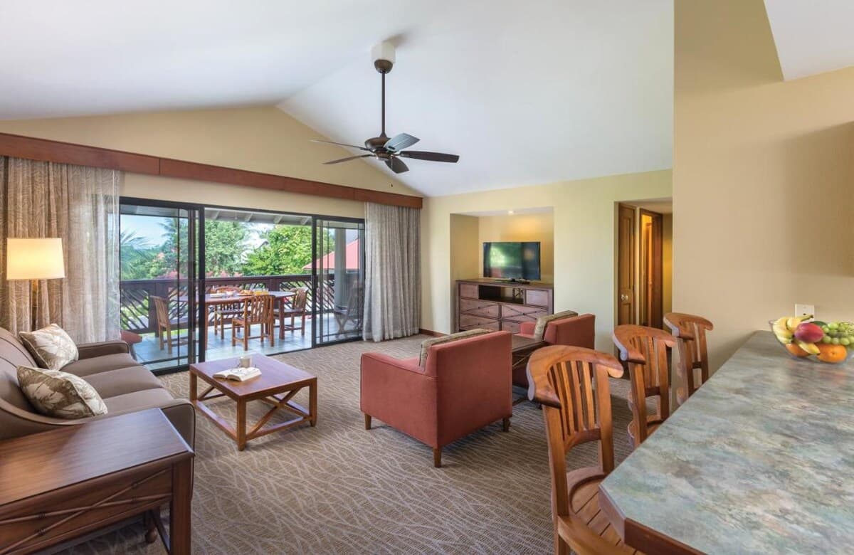 Condo in Kailua-Kona · ★5.0 · 2 bedrooms · 2 beds · 1 private bath - Photo 2