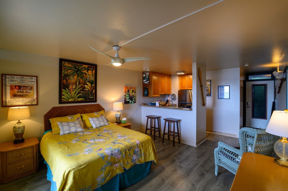 Condo in Hana · ★4.72 · 1 bedroom · 1 bed · 1 bath - Photo 5