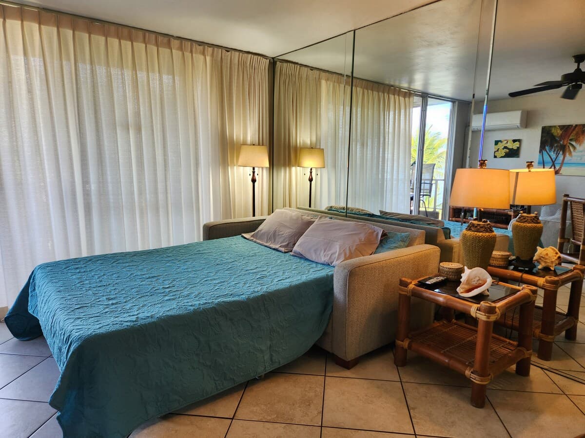 Condo in Kihei · ★4.85 · 1 bedroom · 2 beds · 2 private baths - Photo 3
