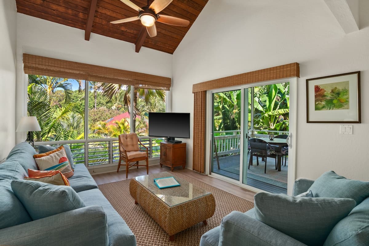 Townhouse in Koloa · ★4.84 · 2 bedrooms · 3 beds · 2 private baths - Photo 2