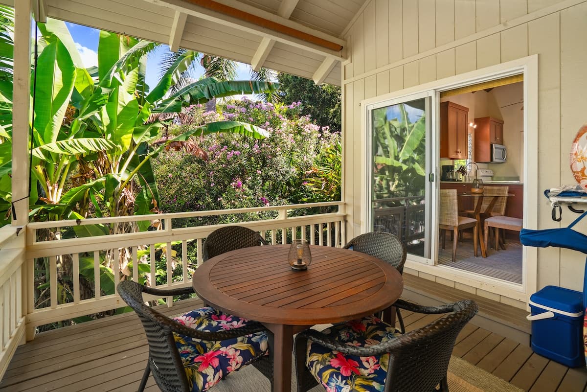 Townhouse in Koloa · ★4.84 · 2 bedrooms · 3 beds · 2 private baths - Photo 5