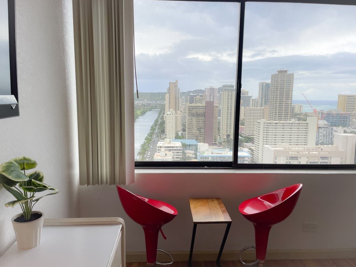 Hawaiian Monarch Studio | Full Kitchen | Panoramic - Photo 5