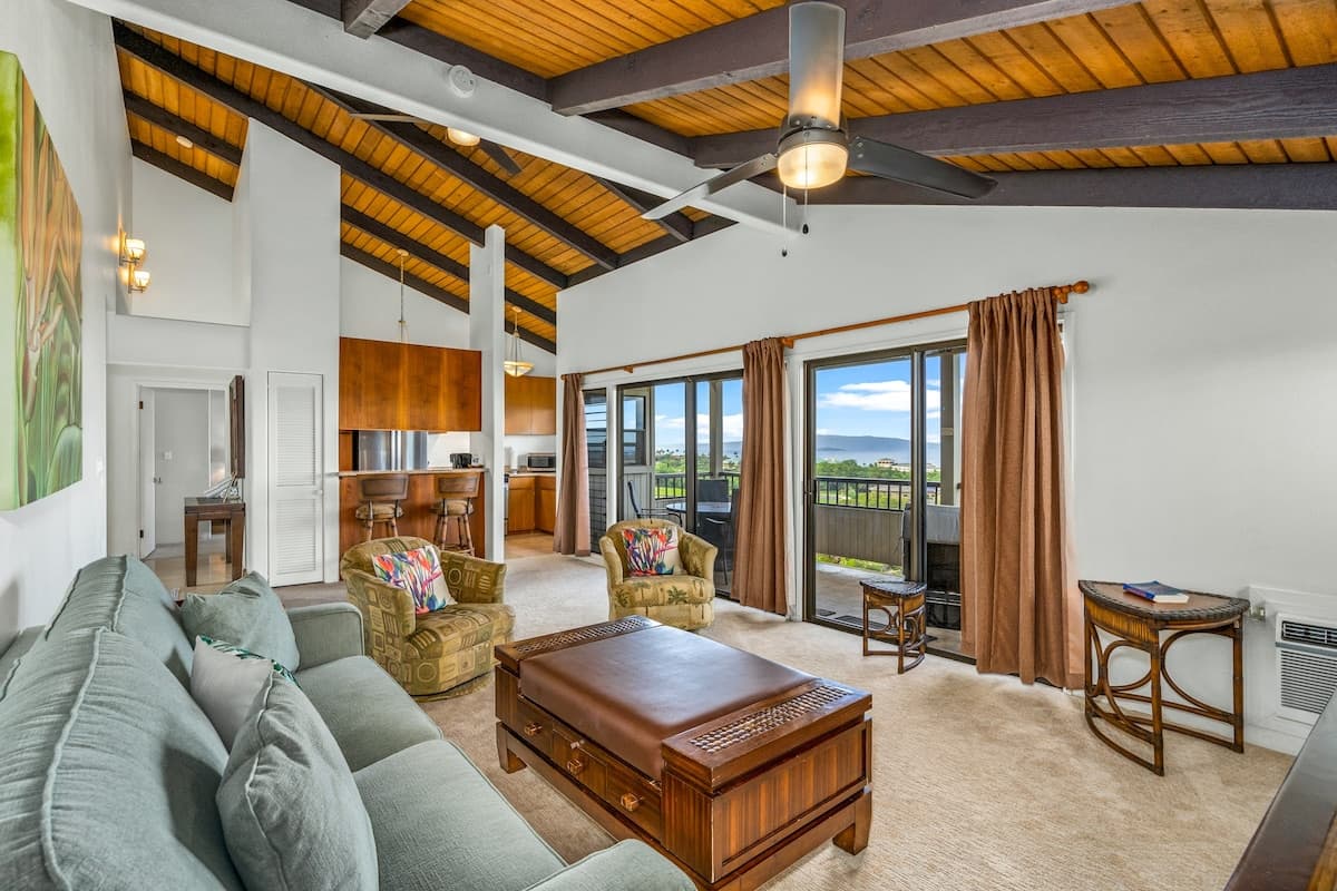 Condo in Kihei · ★4.88 · 2 bedrooms · 3 beds · 2 shared baths - Photo 3