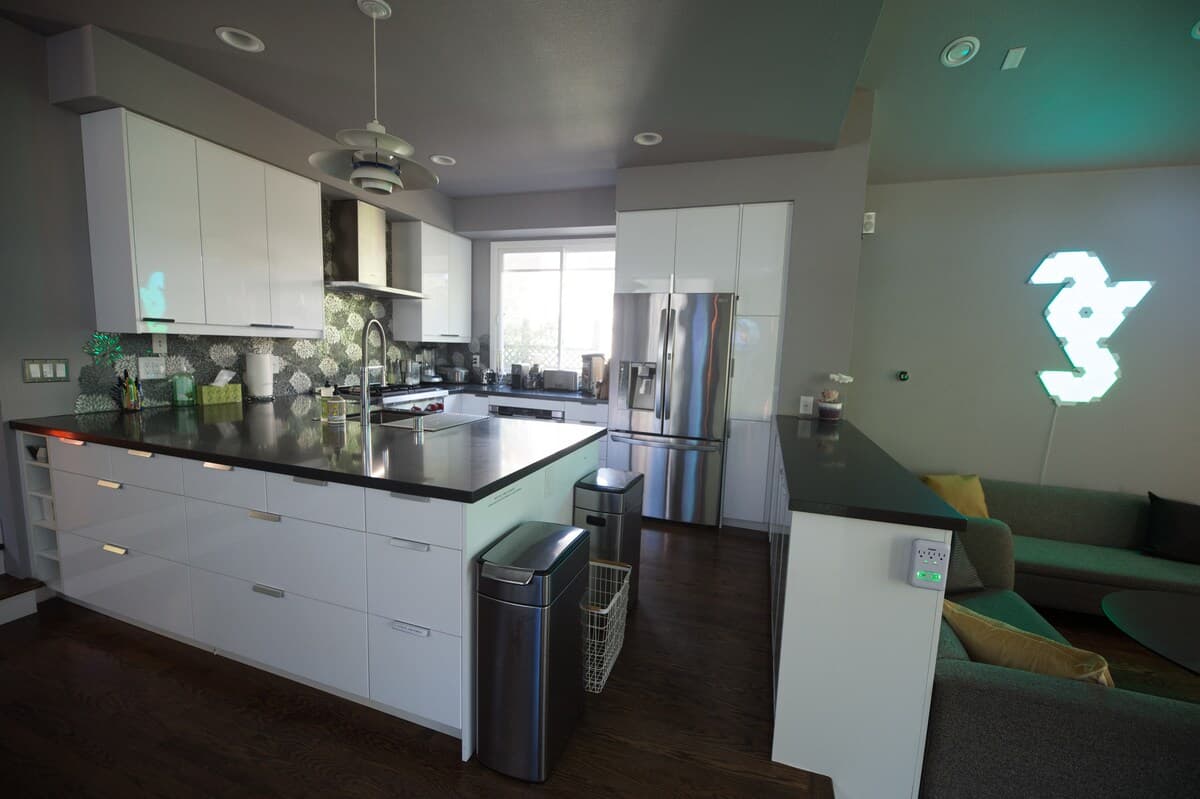 Home in Los Altos · ★4.95 · 4 bedrooms · 6 beds · 3 private baths - Photo 5