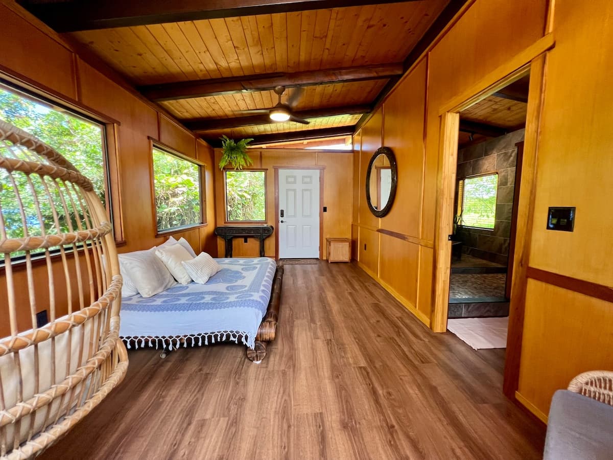 Magical farm retreat, stunning yurt & spa bathroom - Photo 5