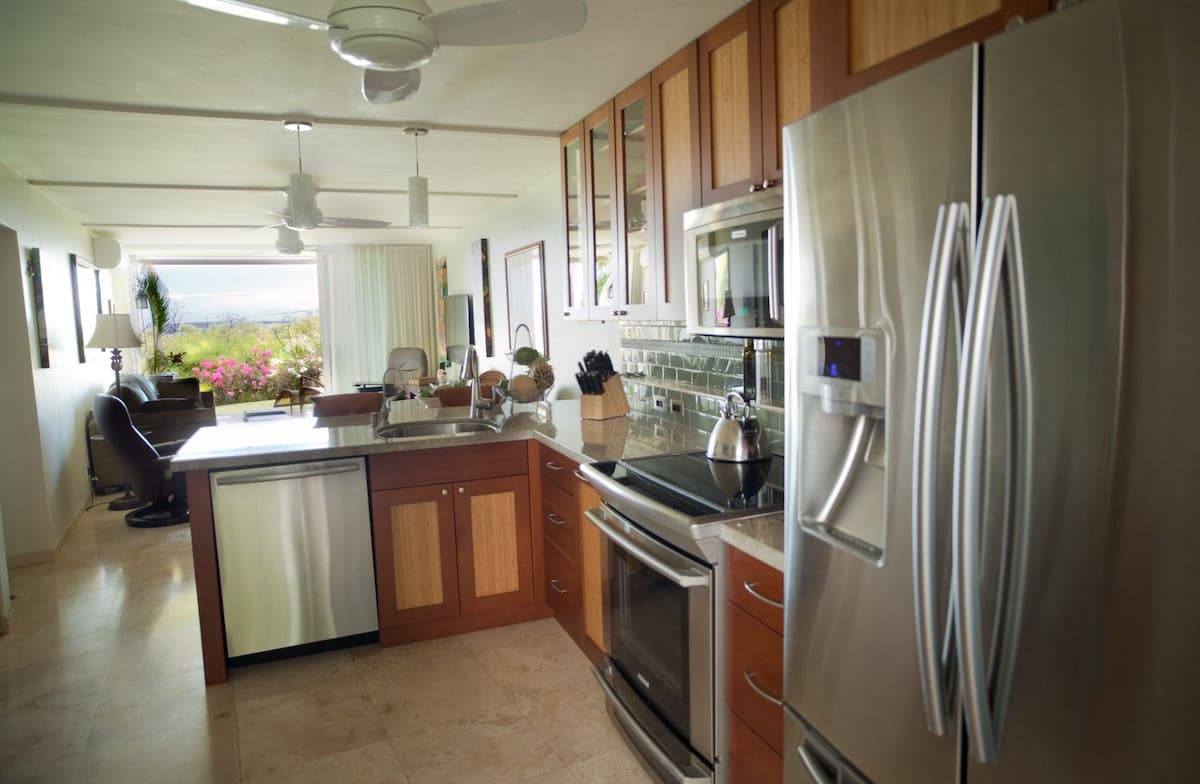 Condo in Kihei · ★5.0 · 2 bedrooms · 3 beds · 1 bath - Photo 5