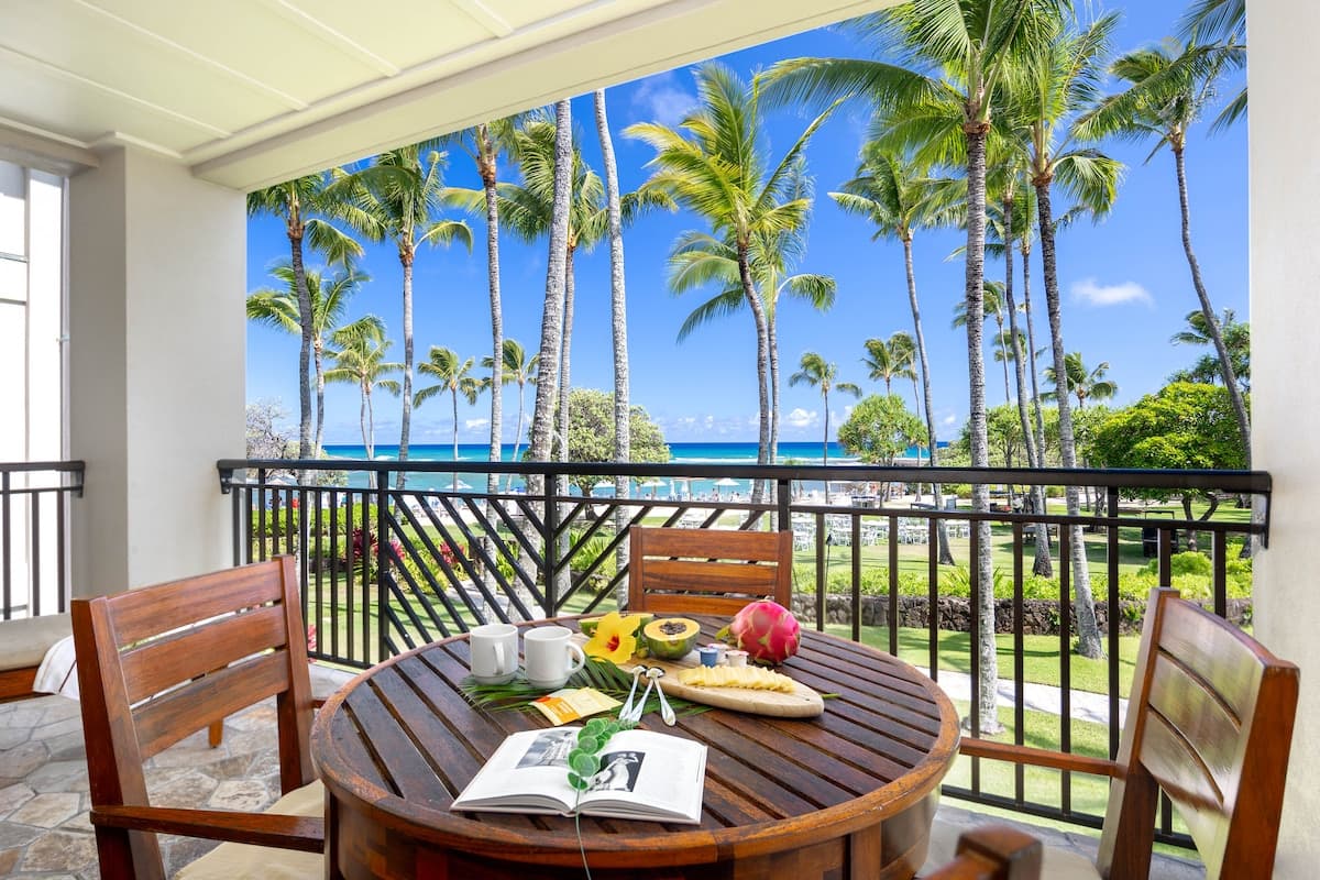 Villa in Kahuku · ★4.9 · 4 bedrooms · 8 beds · 3 private baths - Photo 1