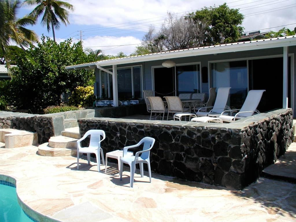 Home in Kailua-Kona · ★4.9 · 2 bedrooms · 3 beds · 2 baths - Photo 5