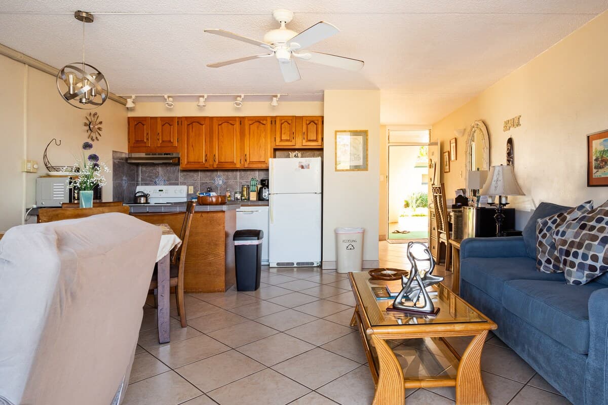 Condo in Kihei · ★4.79 · 1 bedroom · 2 beds · 1 private bath - Image 6