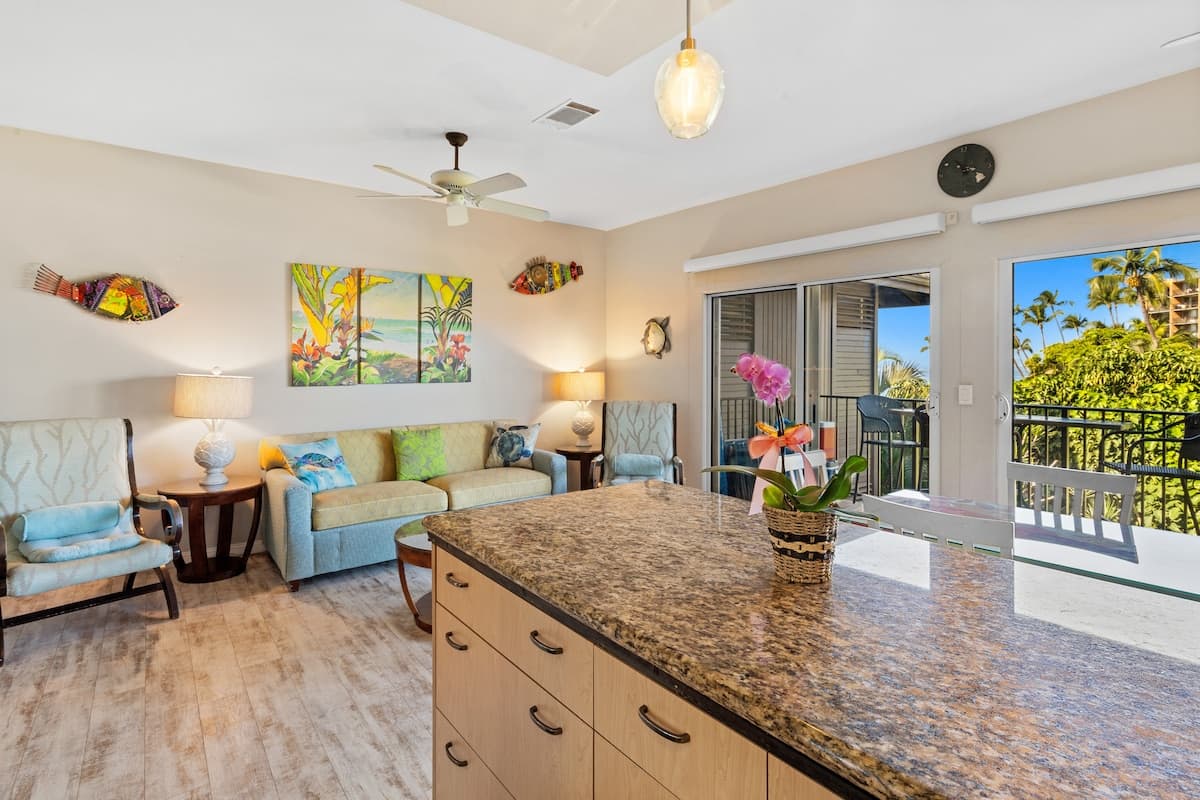 Condo in Kihei · ★4.98 · 2 bedrooms · 3 beds · 2 baths - Photo 4