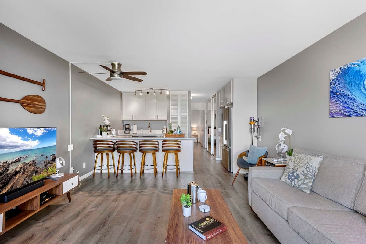 Condo in Kihei · ★4.95 · 1 bedroom · 1 bed · 1 private bath - Photo 4