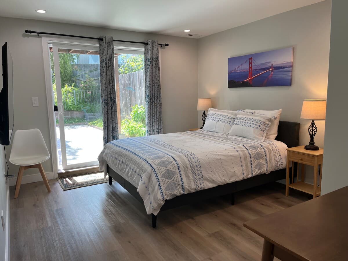 Newly Remodeled 2-Suite Garden Unit in Portola - Photo 5