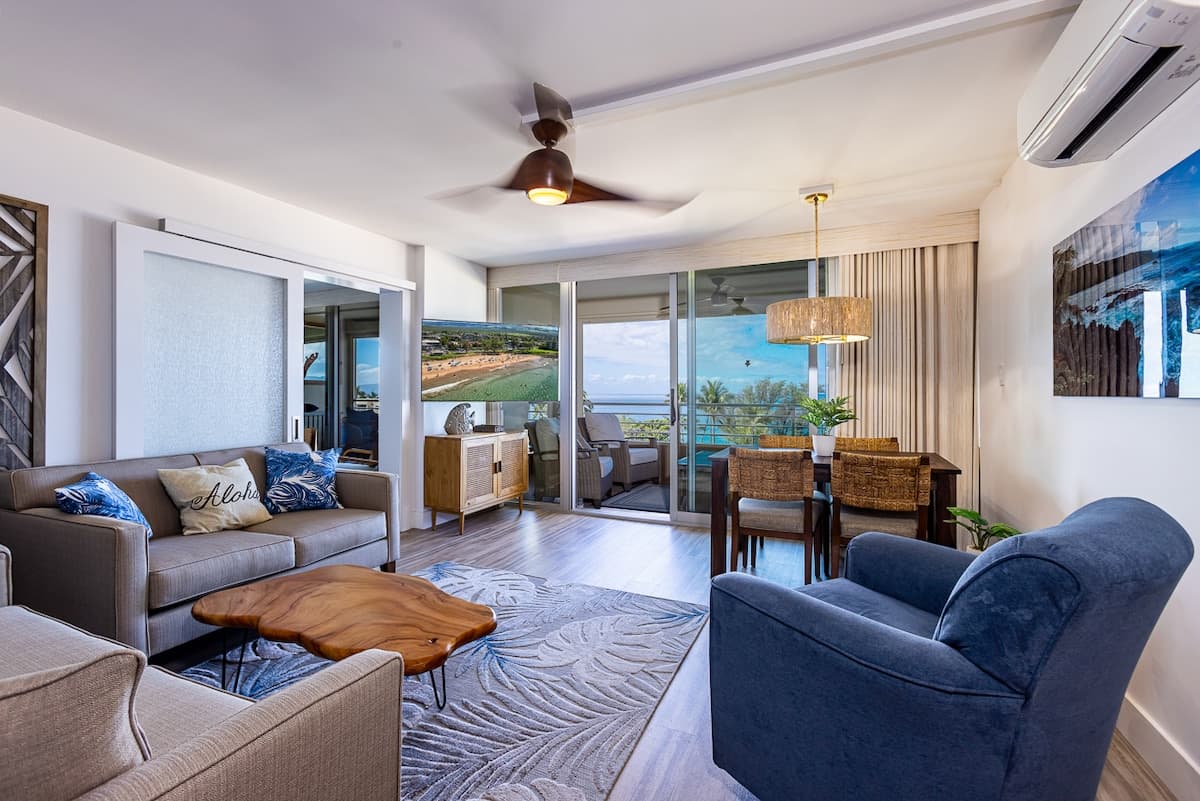 Condo in Kihei · ★4.94 · 2 bedrooms · 3 beds · 2 private baths - Photo 2