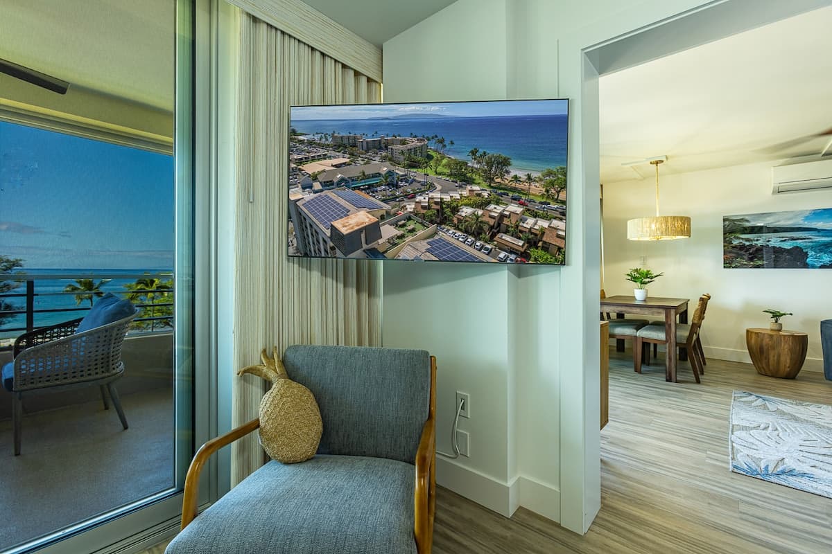Condo in Kihei · ★4.94 · 2 bedrooms · 3 beds · 2 private baths - Photo 3