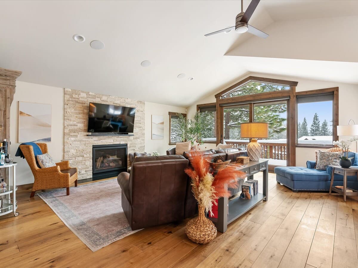 Home in Incline Village · ★4.96 · 4 bedrooms · 5 beds · 3.5 private baths - Photo 2
