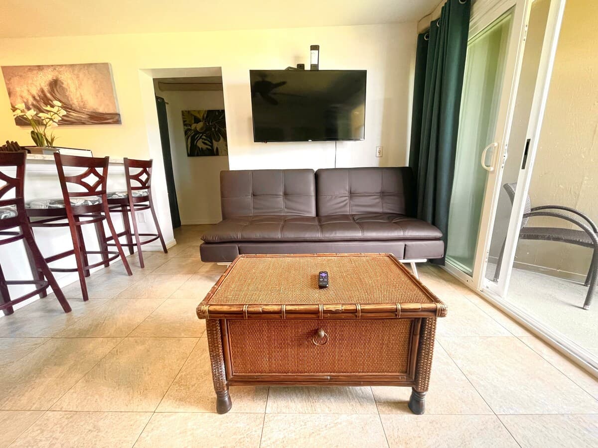 Condo in Kapaa · ★4.83 · 2 bedrooms · 2 beds · 1.5 private baths - Photo 4
