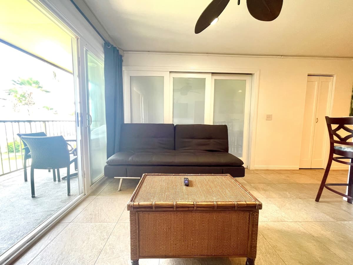 Condo in Kapaa · ★4.83 · 2 bedrooms · 2 beds · 1.5 private baths - Photo 5