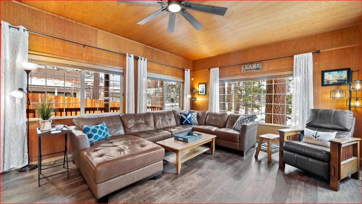 Walkable Cabin Near Heavenly Gondola & Beach - Photo 3