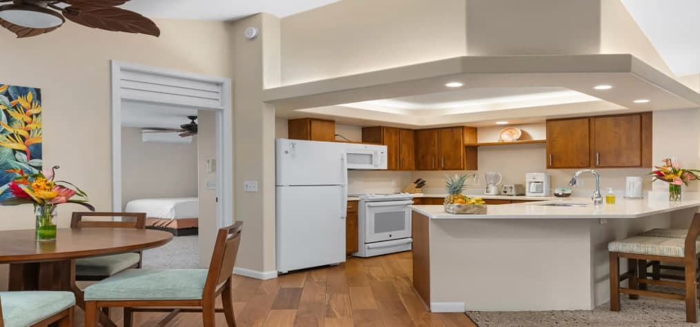 Resort in Princeville · ★5.0 · 2 bedrooms · 3 beds · 2 private baths - Photo 4