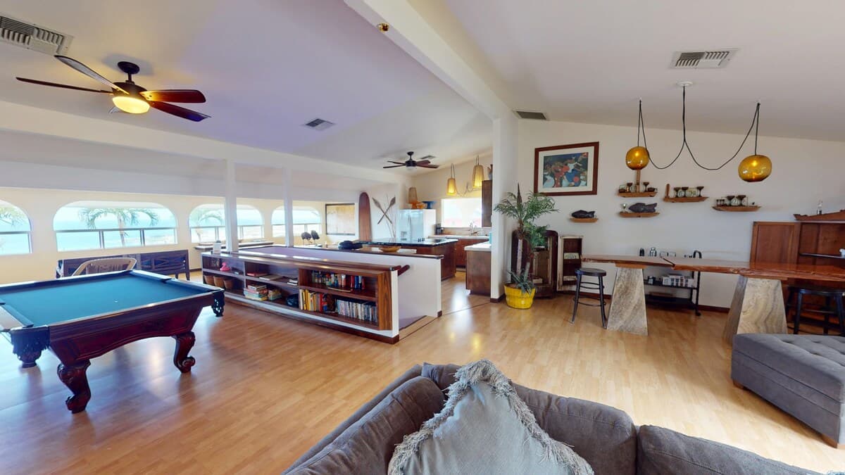 Home in Kailua-Kona · ★4.96 · 3 bedrooms · 4 beds · 2 private baths - Photo 3
