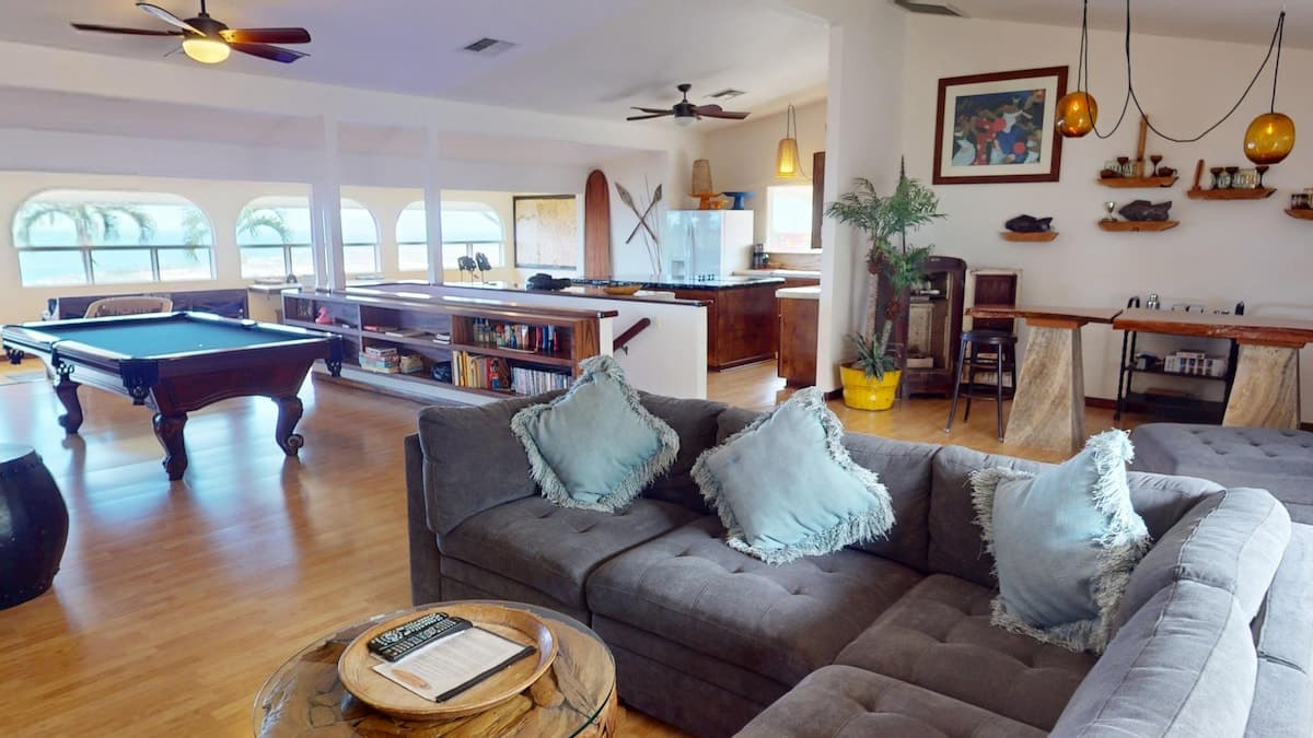 Home in Kailua-Kona · ★4.96 · 3 bedrooms · 4 beds · 2 private baths - Photo 2