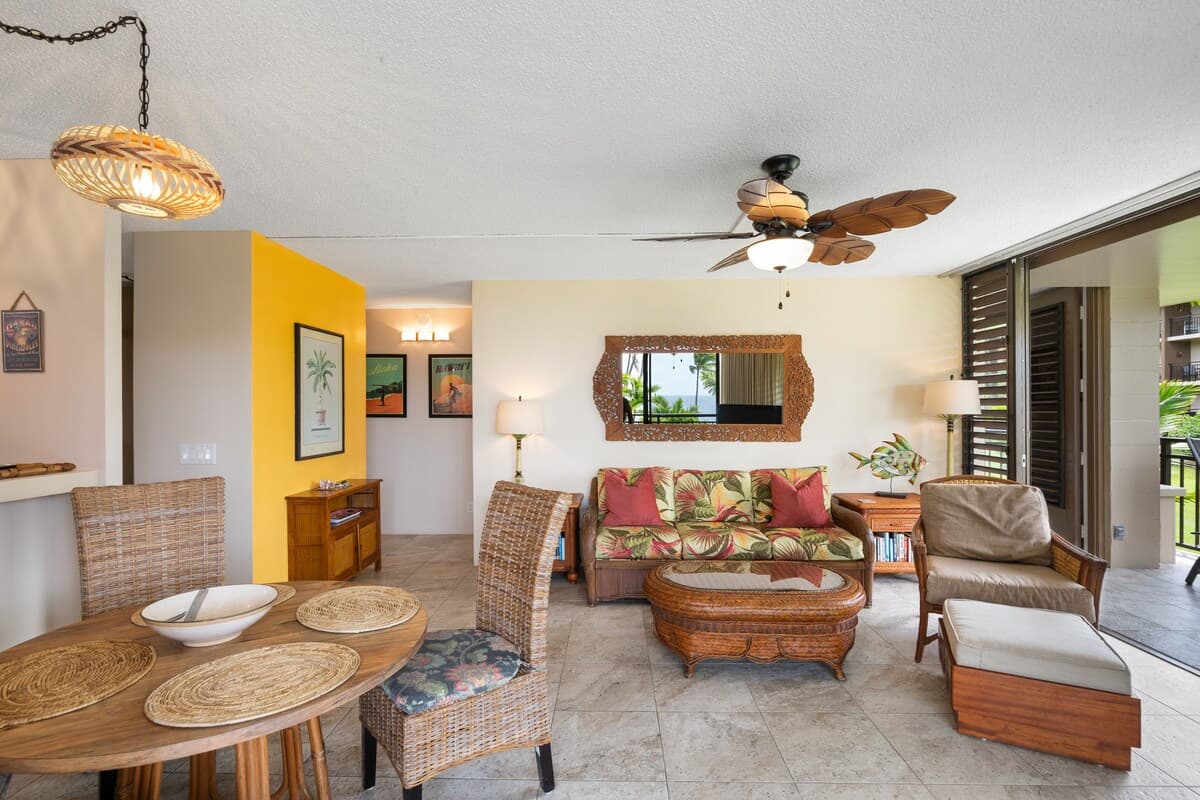 Condo in Kailua-Kona · ★5.0 · 2 bedrooms · 3 beds · 2 private baths - Photo 5