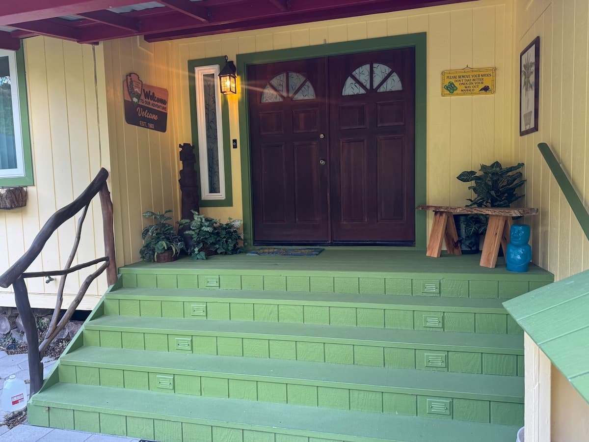 Home in Hawaii · ★4.98 · 1 bedroom · 1 bed · 1.5 private baths - Photo 4