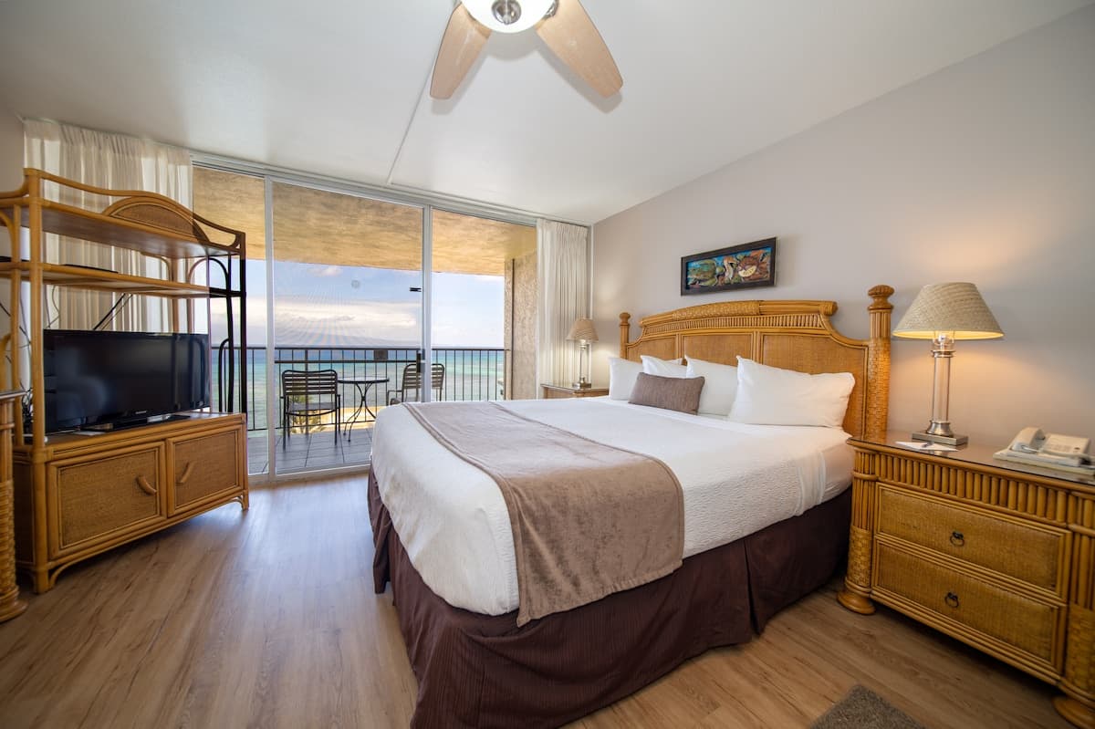 Royal Kahana Maui Ocean View Studio - Photo 1