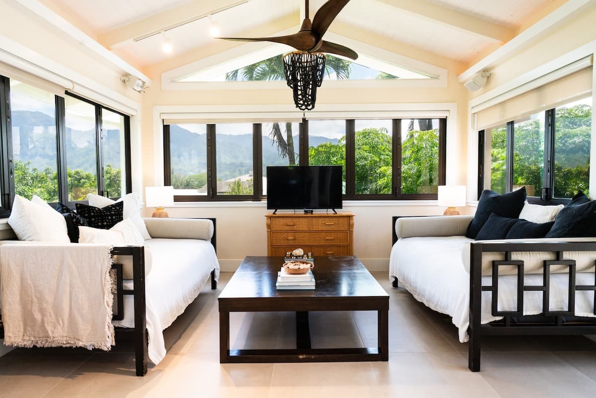 Home in Princeville · ★4.86 · 3 bedrooms · 4 beds · 2.5 baths - Photo 1