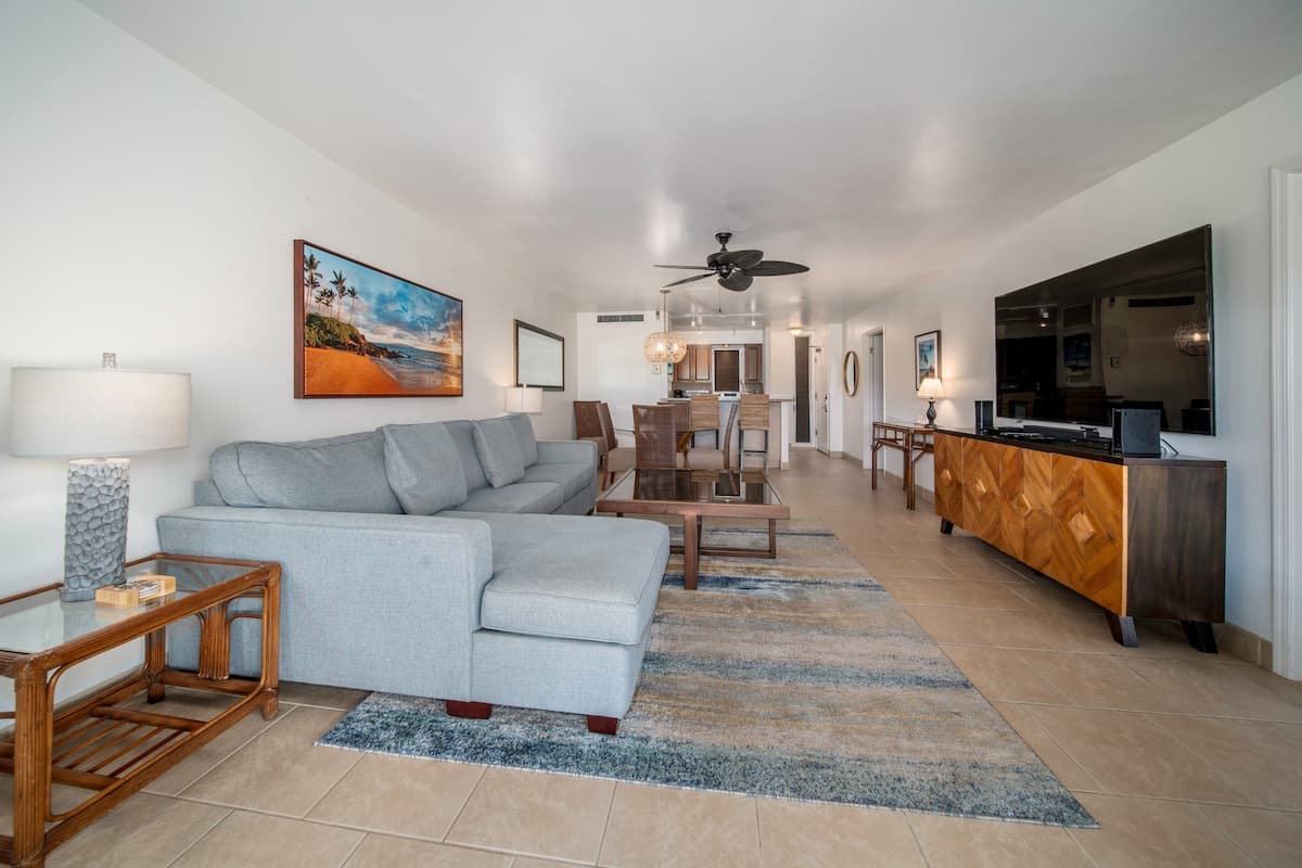 Unit H204 Garden View 1 BD/1BA + Bonus Room - Photo 2