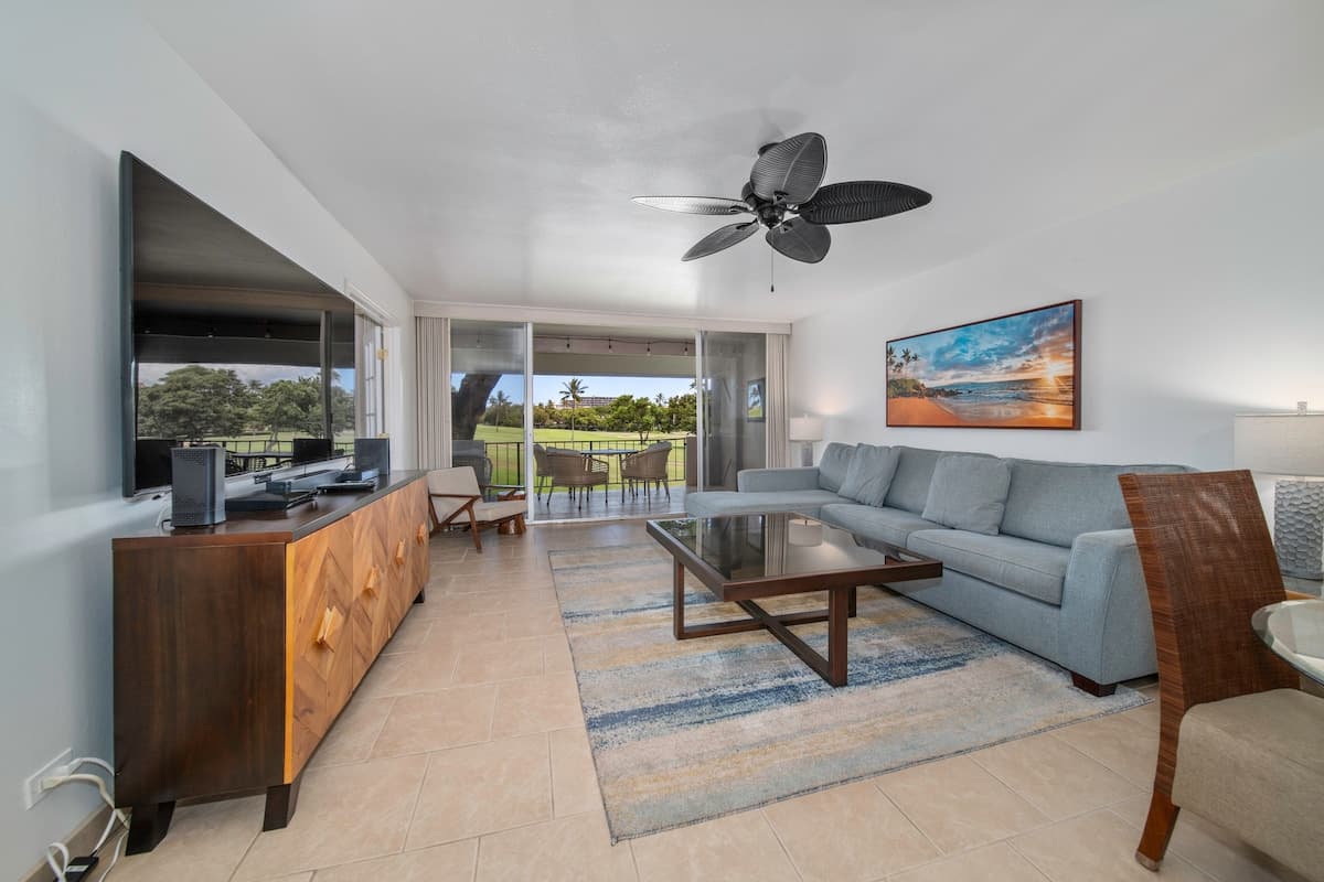 Unit H204 Garden View 1 BD/1BA + Bonus Room - Photo 1
