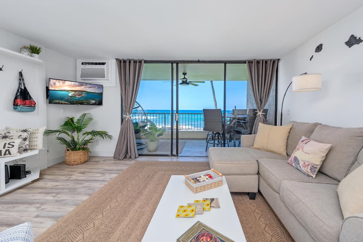 Condo in Kailua-Kona · ★5.0 · 1 bedroom · 2 beds · 1 bath - Photo 2