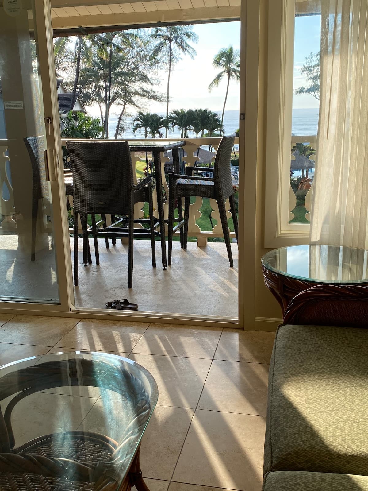 Top-floor ONE-Bedroom Islander on the Beach, #308 - Photo 3