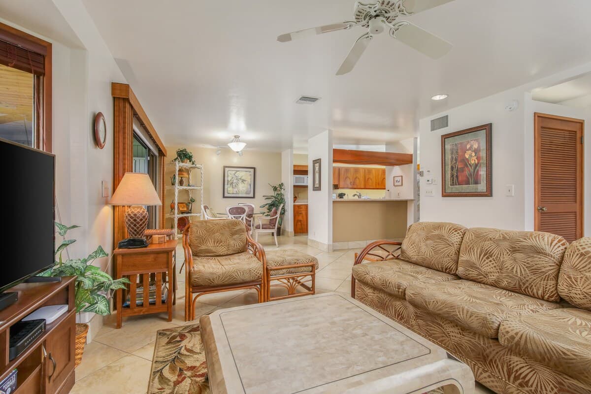 Kanaloa at Kona Fairway View 2 Bedroom 2 Bath - Photo 5
