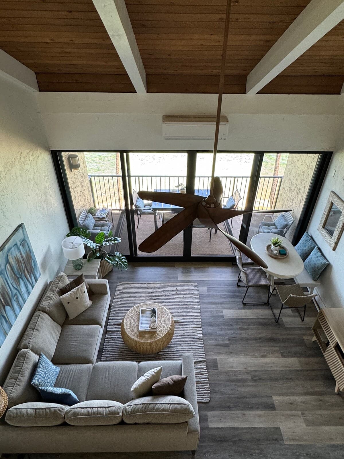 Oceanfront penthouse - stunning view! - Photo 4