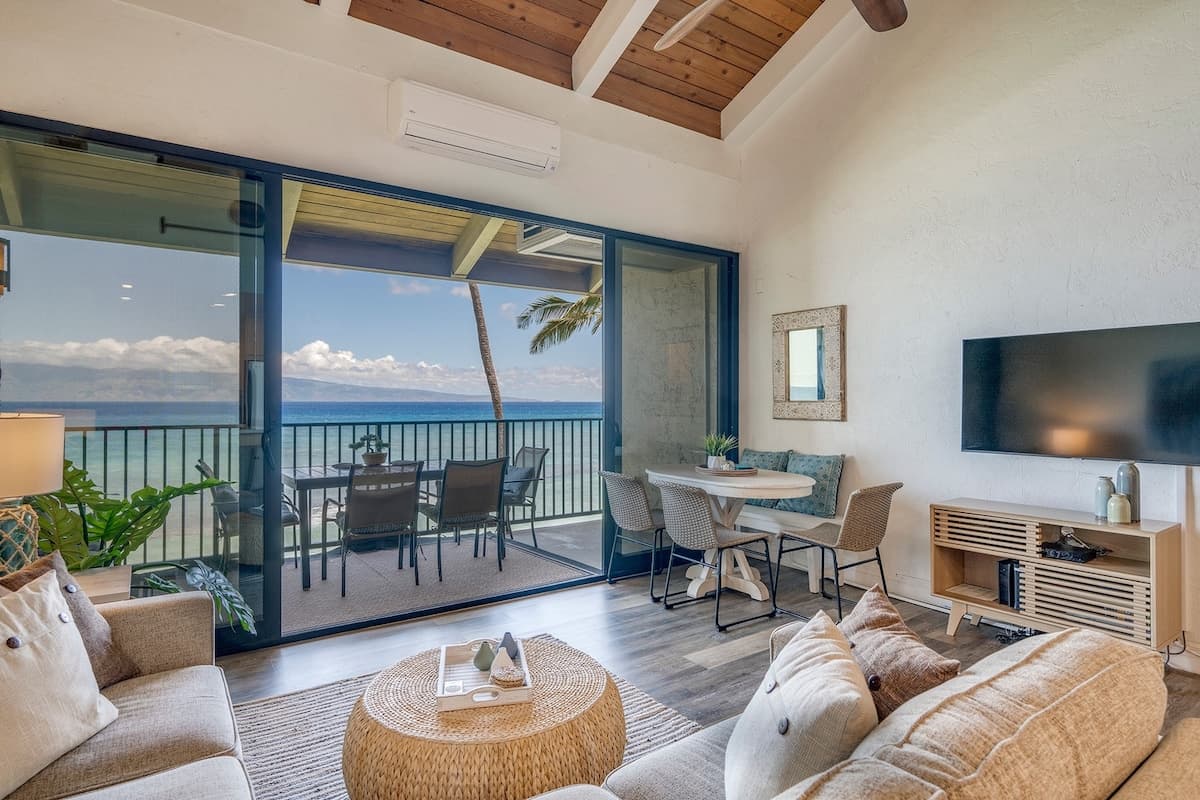 Oceanfront penthouse - stunning view! - Photo 1